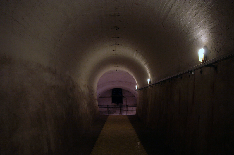Illustration for article titled Inside the Caverns of Hungary's Abandoned Underground Coal Plant